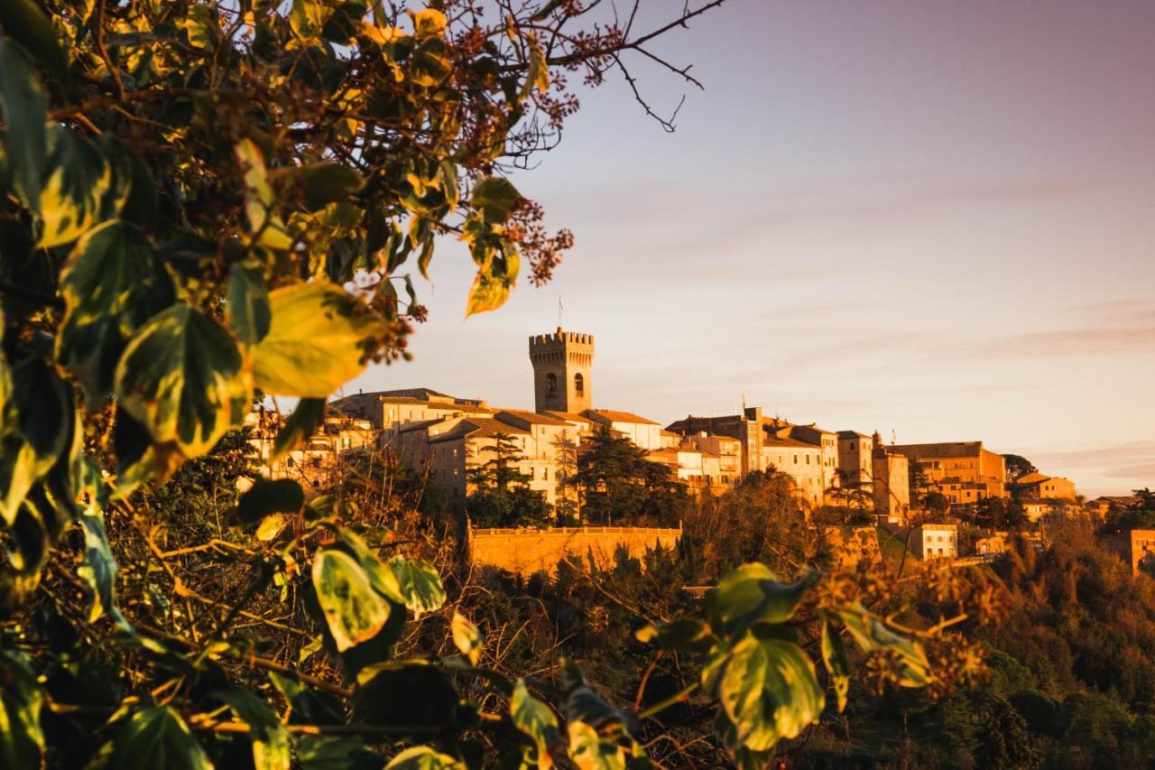 Bed and Breakfast Terrazza Sull'Infinito Recanati Exterior foto